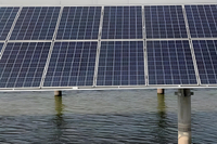 渔光互补清洗后